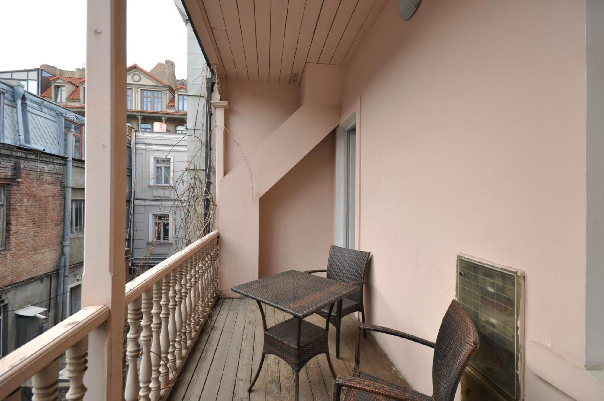 Meidan Inn Tbilisi Exterior foto