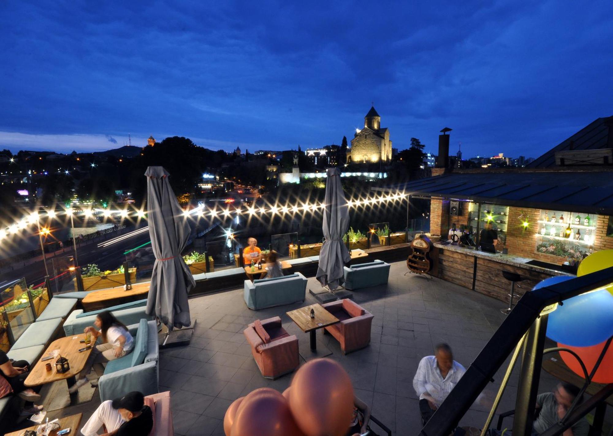 Meidan Inn Tbilisi Exterior foto